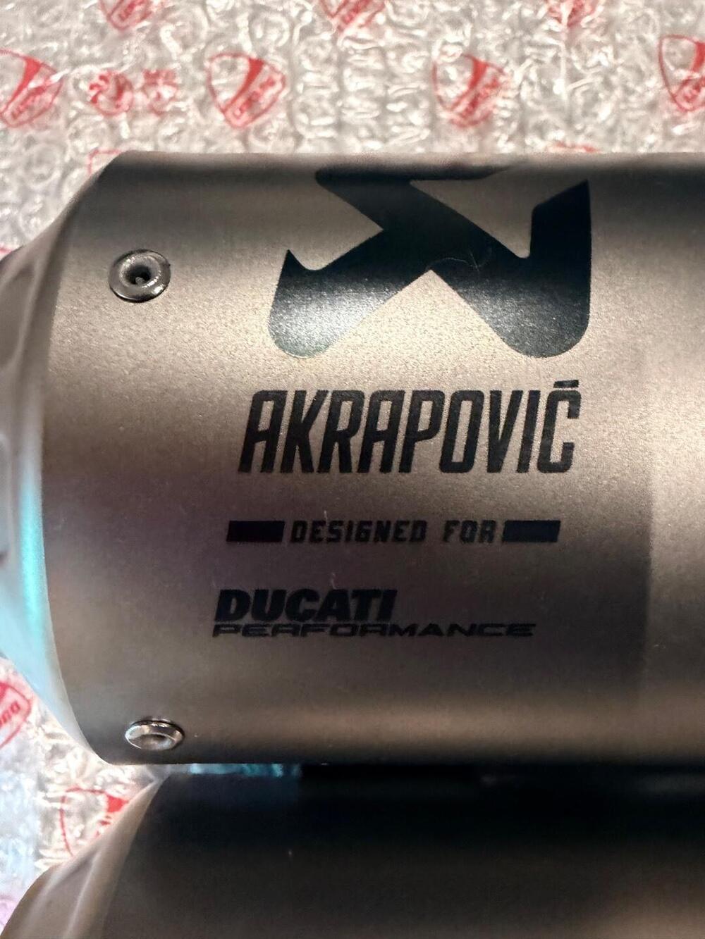 Silenziatore Akrapovic Ducati Supersport 939 950 s