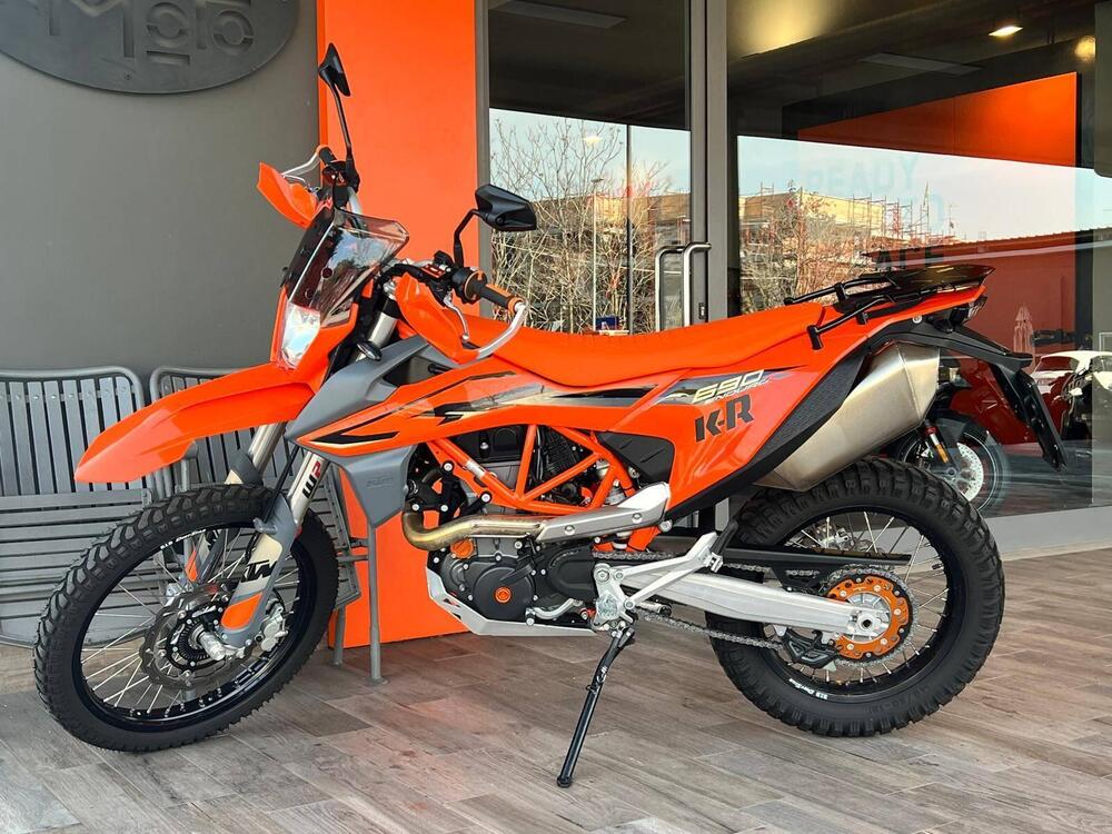 KTM 690 Enduro R (2022 - 25) (2)