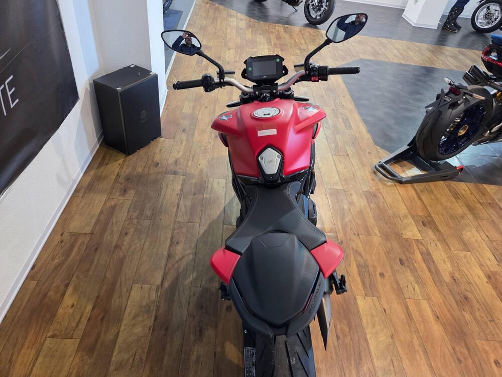 MV Agusta Brutale 800 R (2023 - 25) (11)