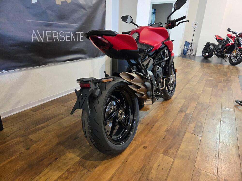MV Agusta Brutale 800 R (2023 - 25) (13)