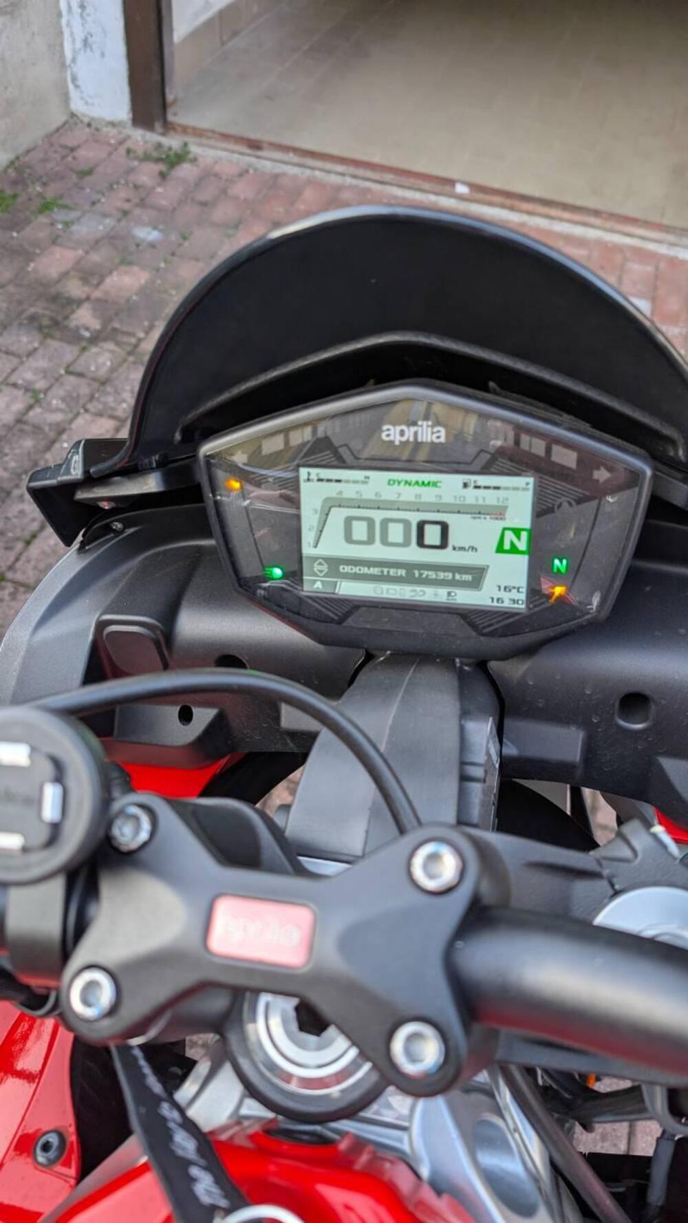 Aprilia Tuono 660 (2021 - 25) (4)