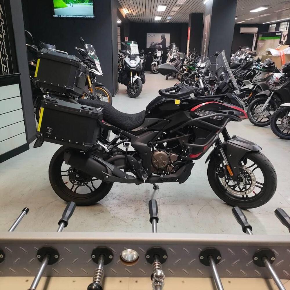 Voge Trofeo 300AC (2021 - 26) (6)