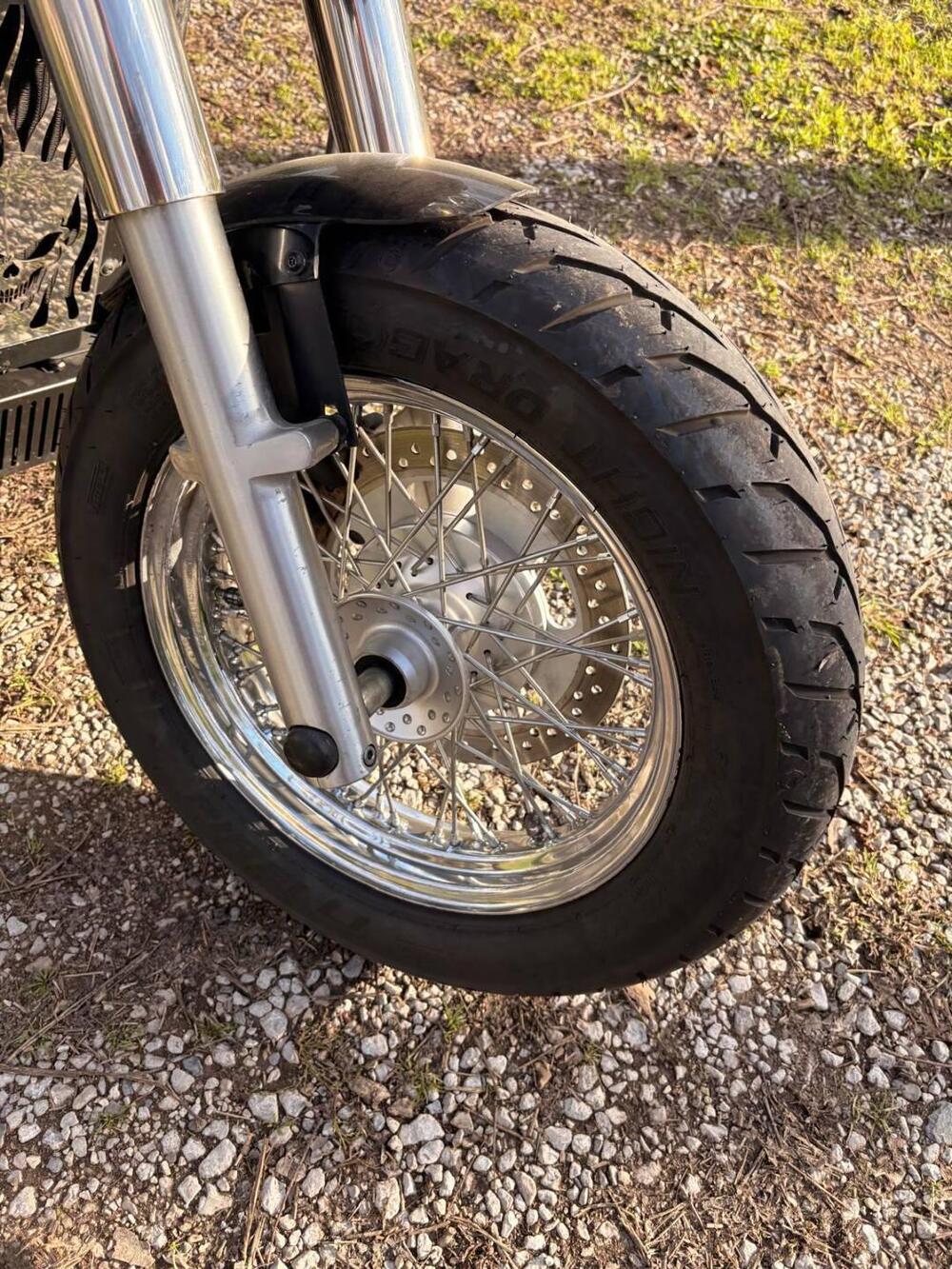 Kawasaki Vulcan VN 900 Classic (2006 - 10) (9)