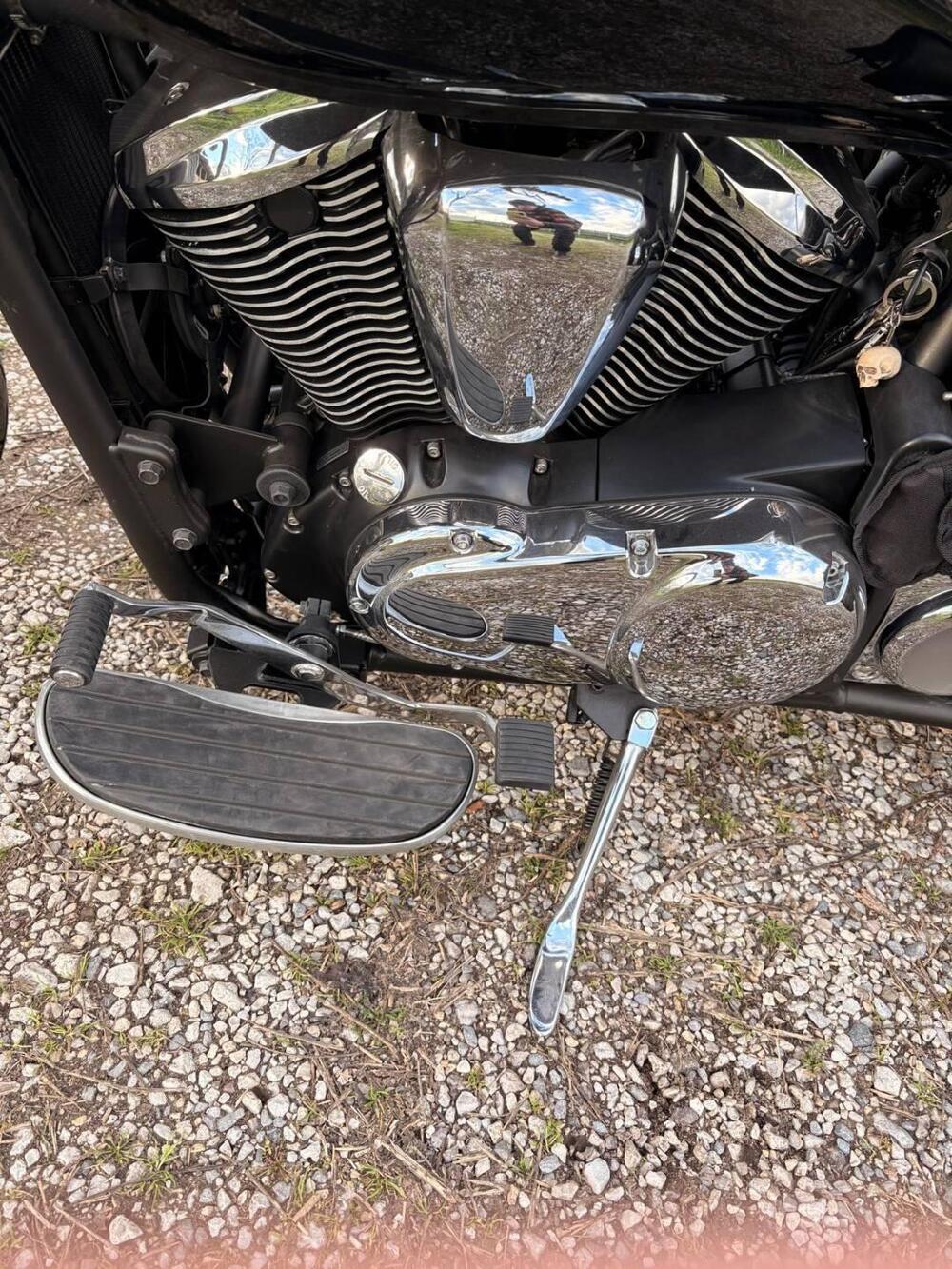 Kawasaki Vulcan VN 900 Classic (2006 - 10) (12)