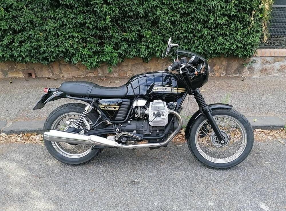 Moto Guzzi V7 Classic (2008 - 12) (2)