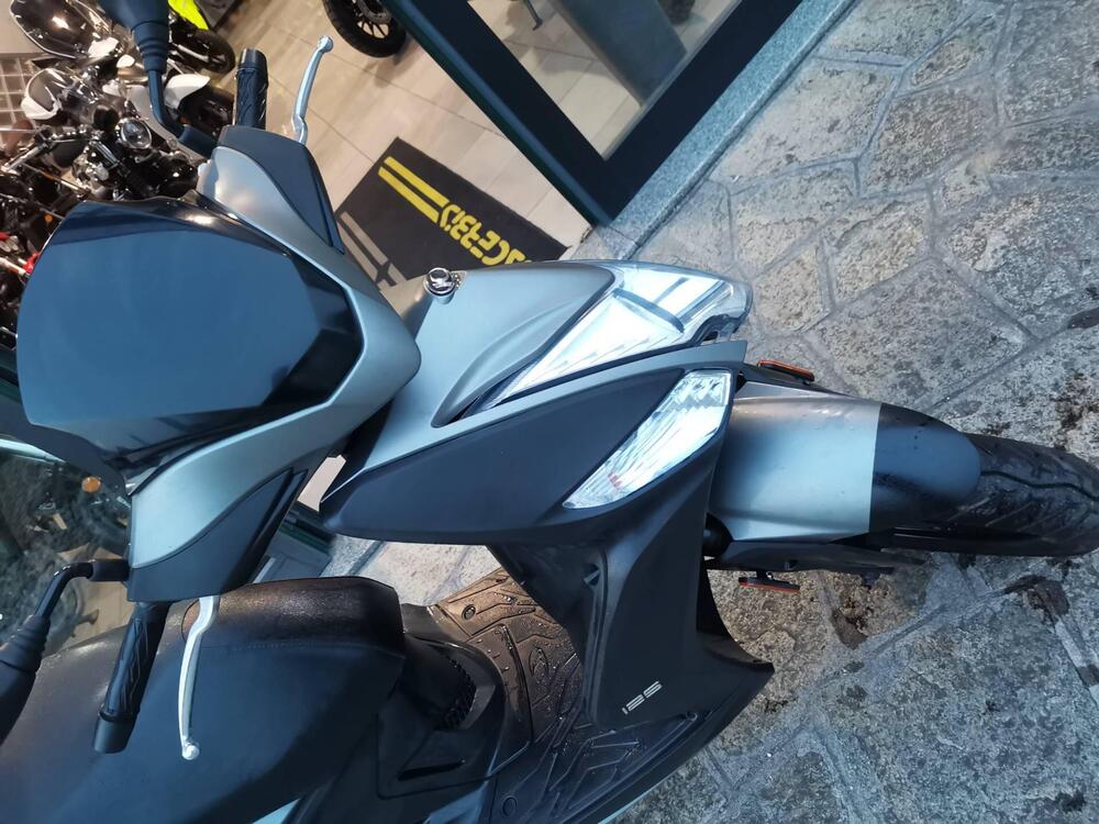 Kymco Agility 125 R16 + (2017 - 20) (4)