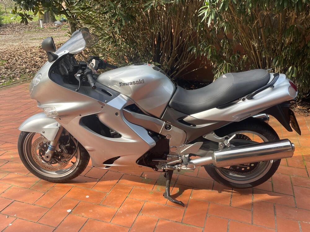 Kawasaki ZZR 1200 (2002 - 05)