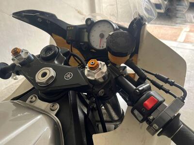 Yamaha YZF R6 (2003 - 04) usata