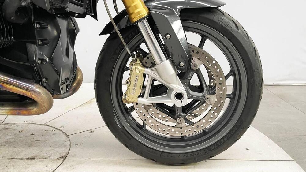 Bmw R 1200 R (2017 - 18) (8)