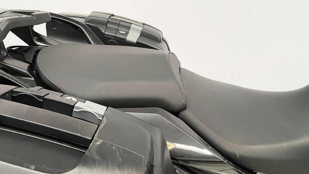 Bmw R 1200 R (2017 - 18) (9)