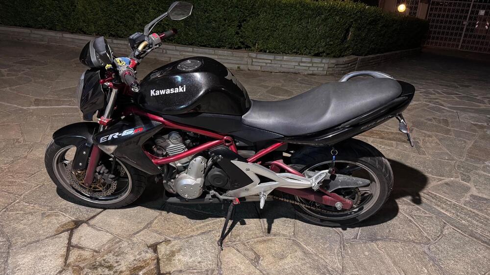 Kawasaki ER-6N (2005 - 08)