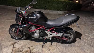 Kawasaki ER-6N (2005 - 08) usata