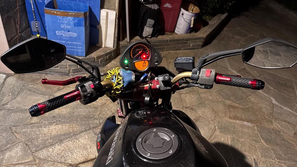 Kawasaki ER-6N (2005 - 08) (5)