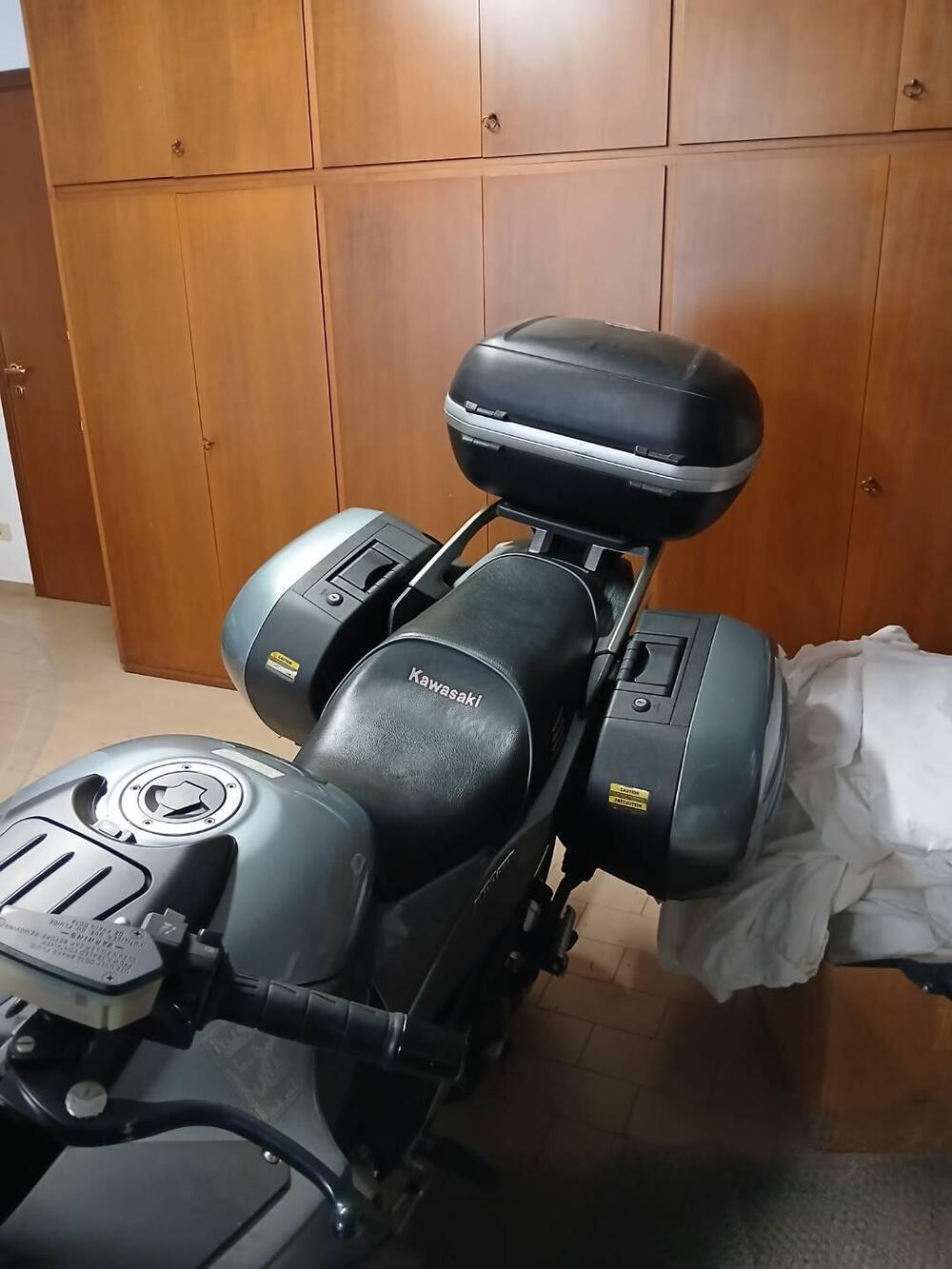 Kawasaki GTR 1400 (2007 - 09) (6)