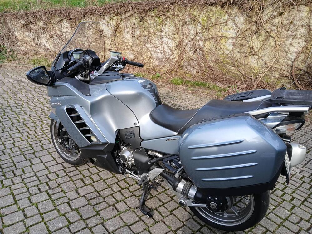 Kawasaki GTR 1400 (2007 - 09) (8)