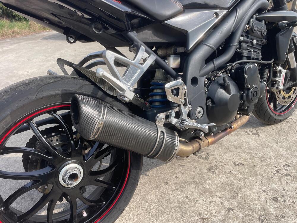 Triumph Speed Triple 1050 (2005 - 11) (3)