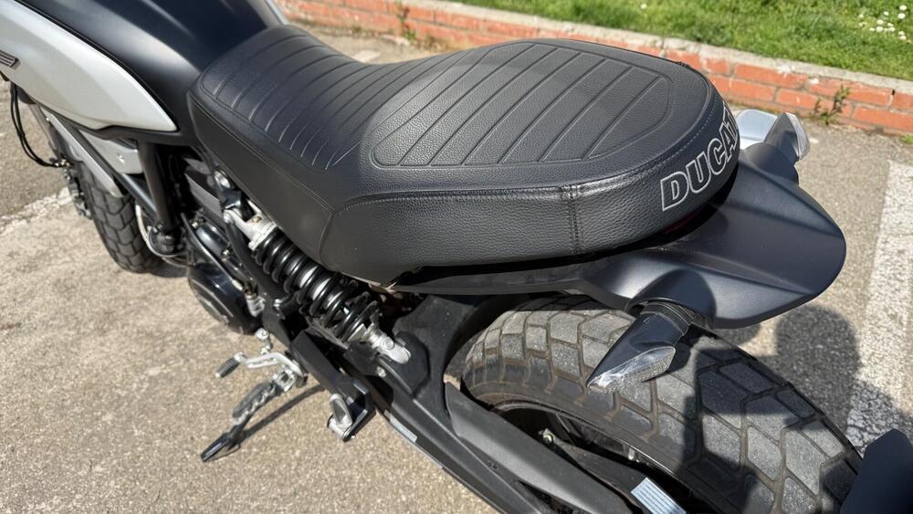 Ducati Scrambler 1100 Dark Pro (2020 - 24) (3)