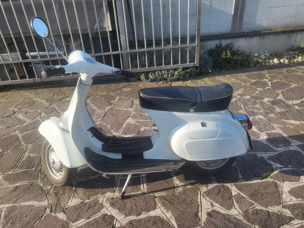 Piaggio VESPA 125 PRIMAVERA (4)