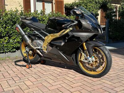 Aprilia RSV 1000 R Factory (2006 - 09) usata