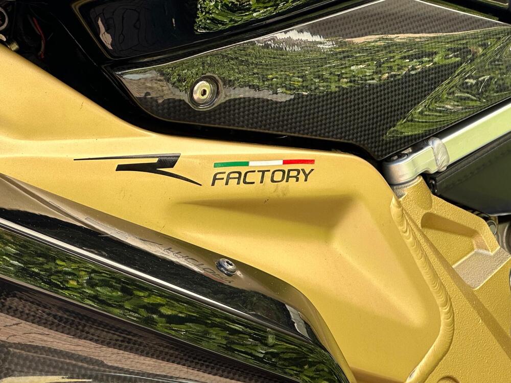 Aprilia RSV 1000 R Factory (2006 - 09) (6)