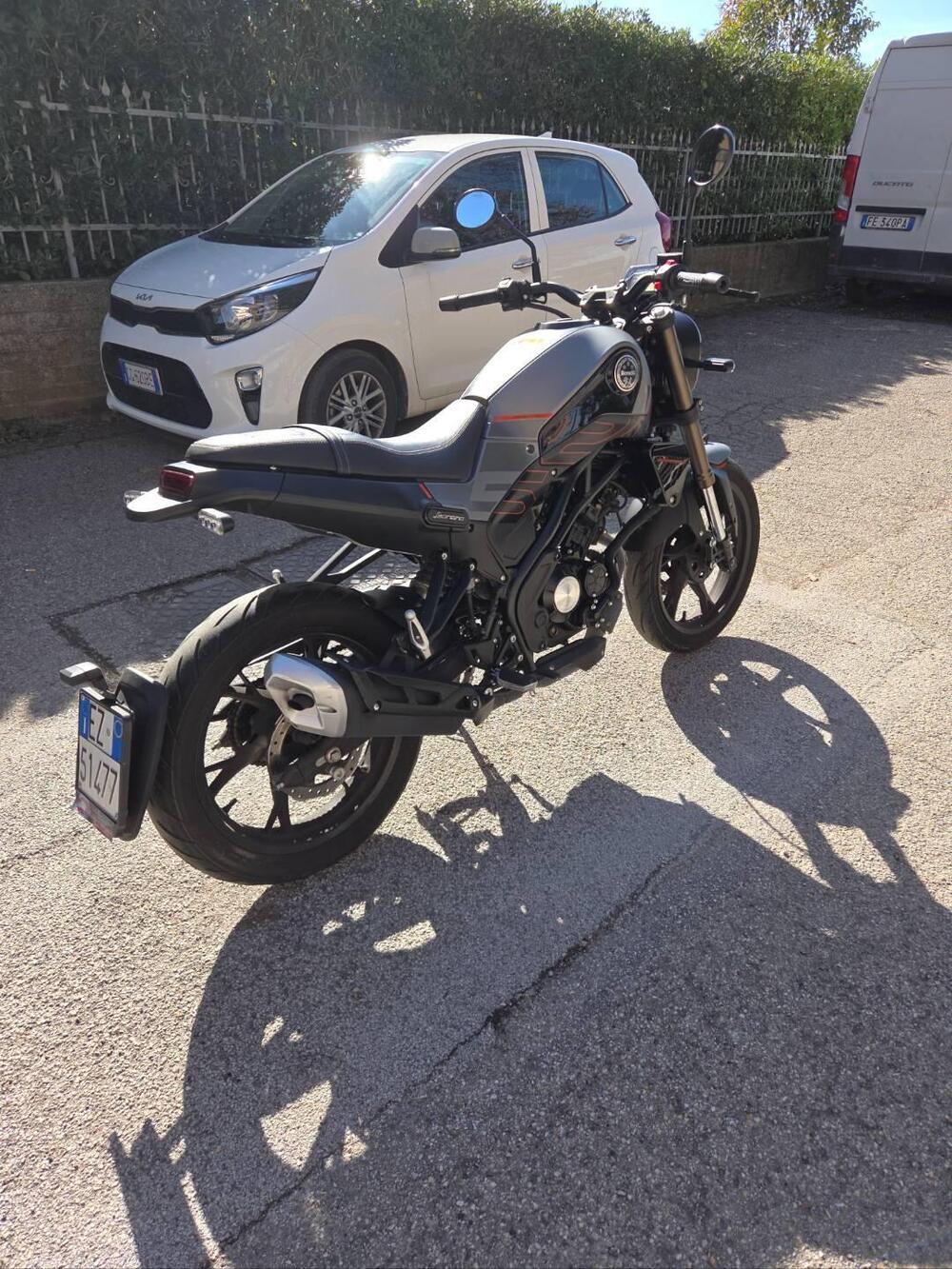 Benelli Leoncino 125 (2022 - 25) (8)