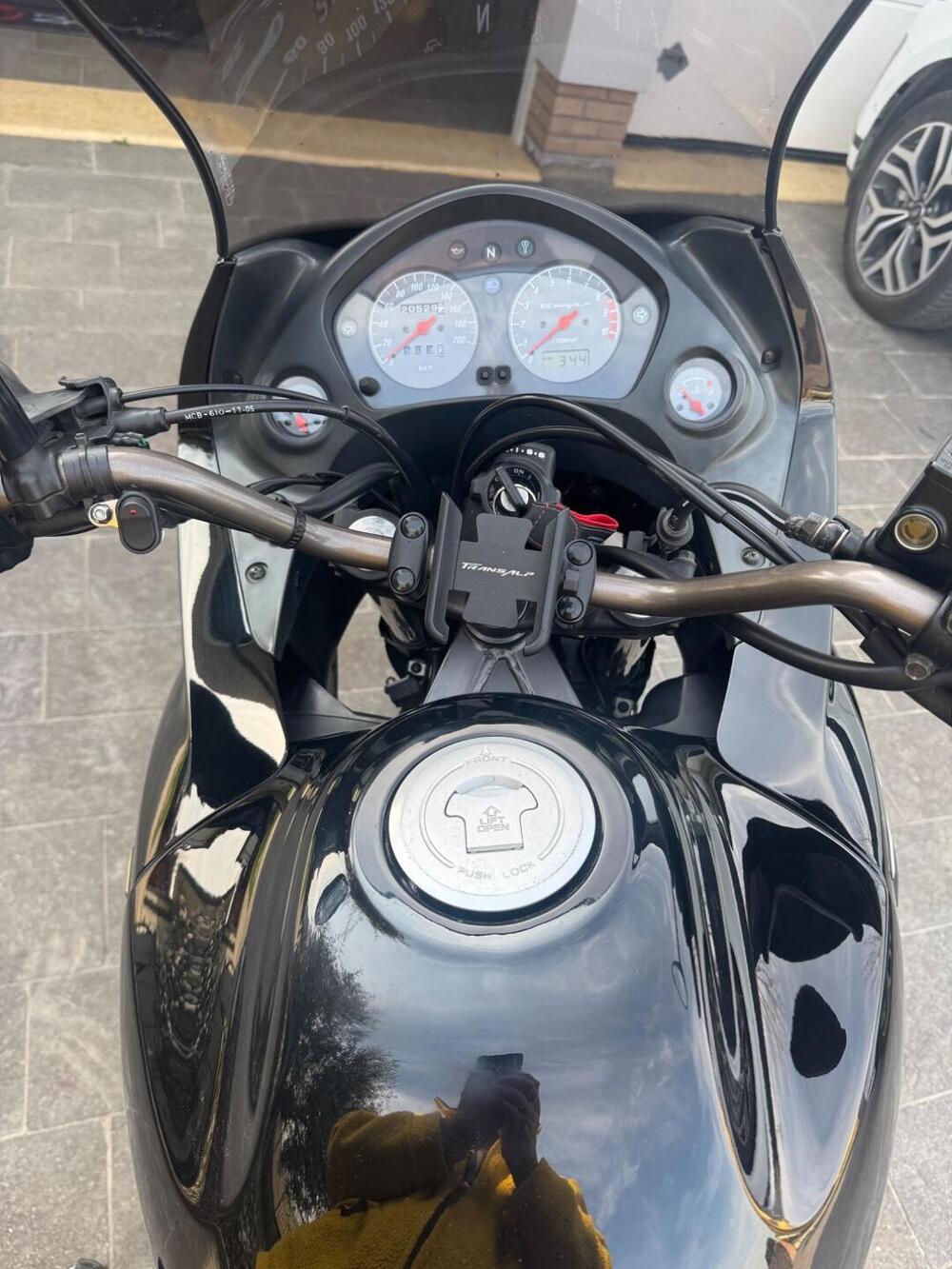 Honda Transalp XL 650V (2005 - 06) (5)