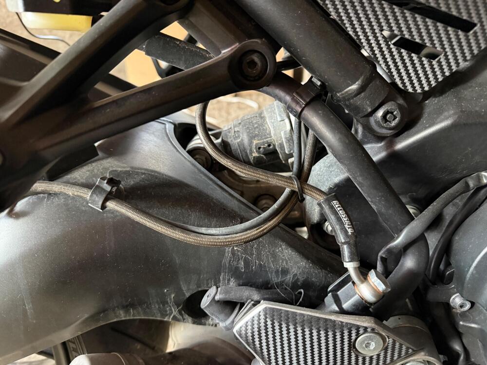 Yamaha XSR 900 ABS (2016 - 20) (12)