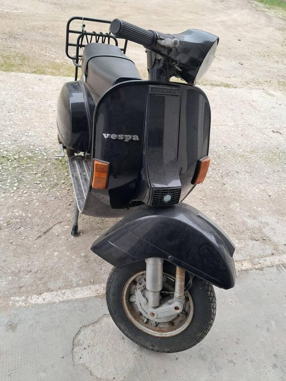 Piaggio VESPA P200E (4)