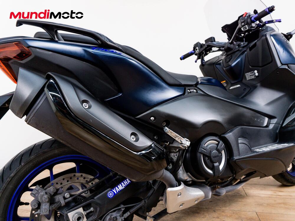 Yamaha T-Max 560 (2020 - 21) (4)