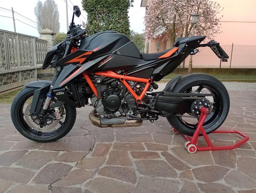 KTM 1390 Super Duke R EVO (2024 - 26) (2)