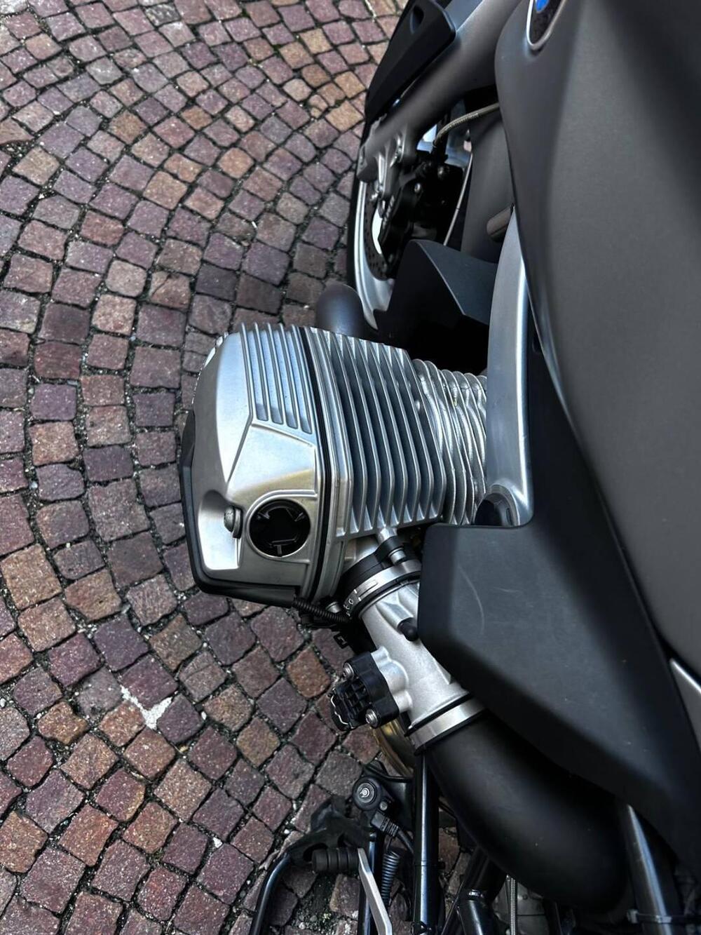 Bmw R 1200 R (2006 - 11) (5)