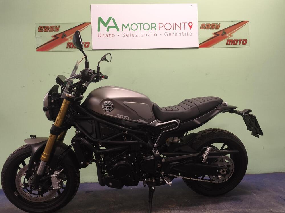 Benelli Leoncino 800 (2022 - 26) (4)