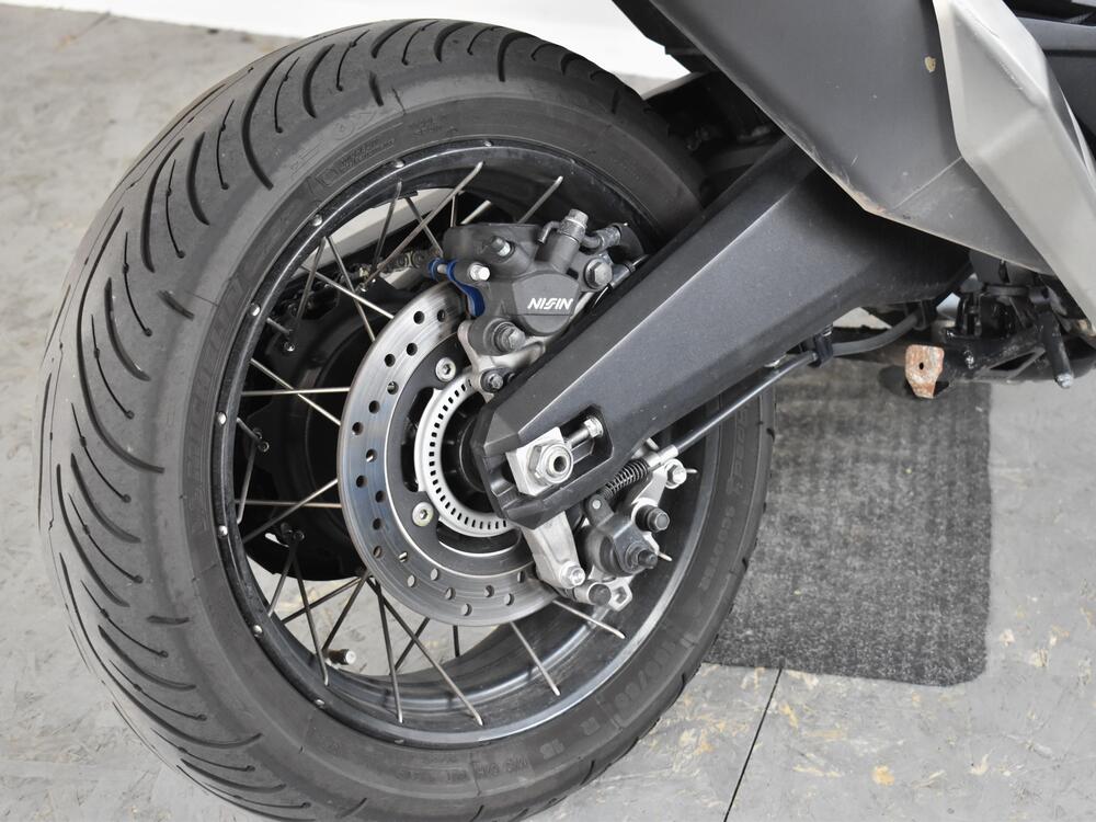 Honda X-ADV 750 DCT Gravel (2021 - 24) (9)