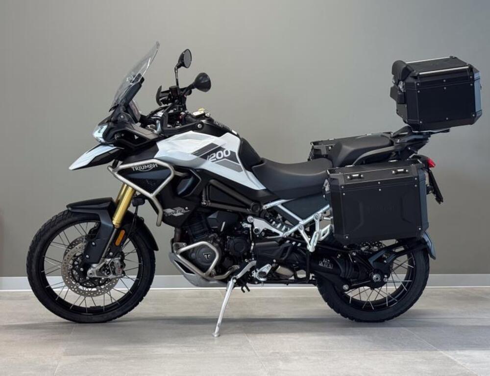 Triumph Tiger 1200 Rally Pro (2022 - 23) (2)