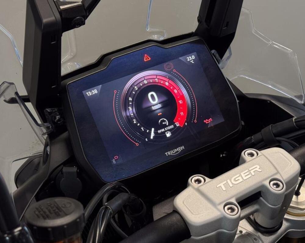 Triumph Tiger 1200 Rally Pro (2022 - 23) (13)