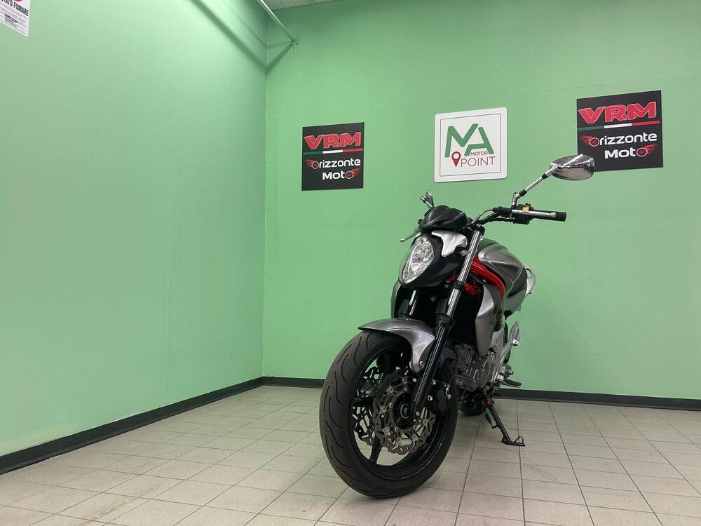 Suzuki SV 650 (2006 - 11) (4)