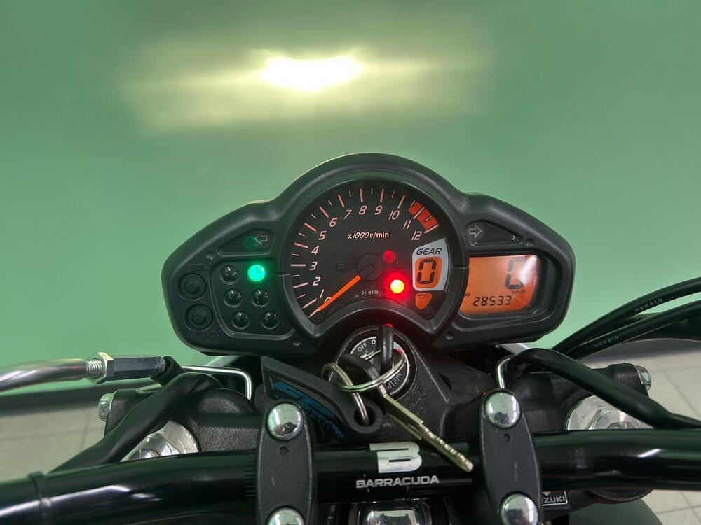 Suzuki SV 650 (2006 - 11) (5)