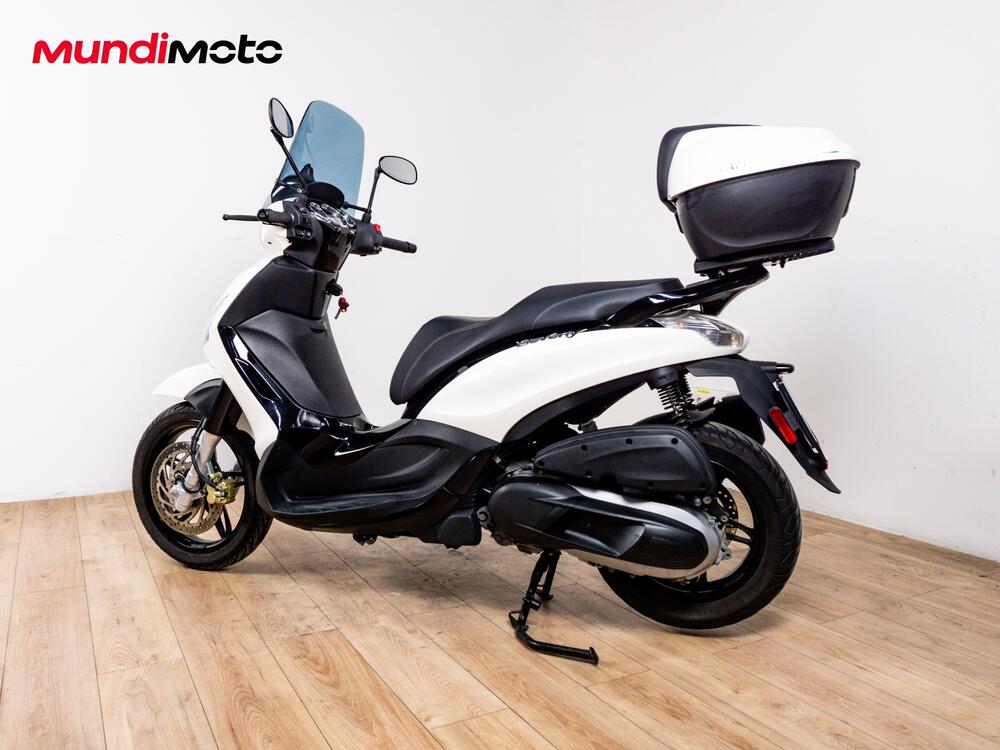 Piaggio Beverly 350 SportTouring ie ABS (2011 - 17) (7)