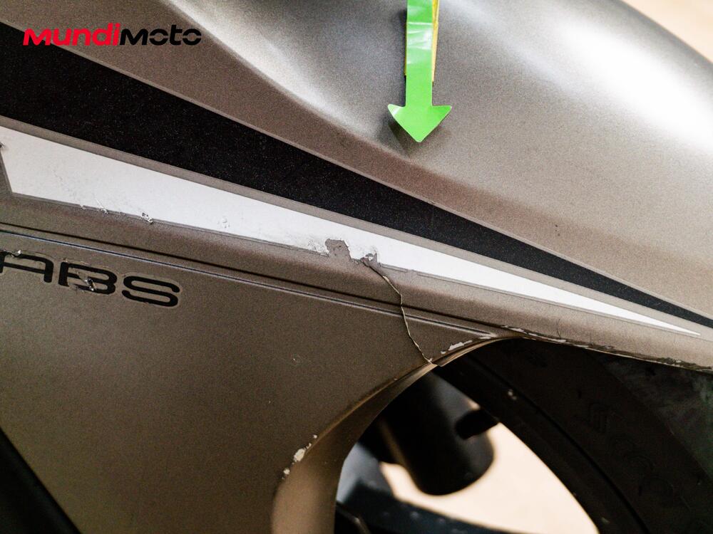 Kawasaki J 300 ABS (2014 - 16) (26)