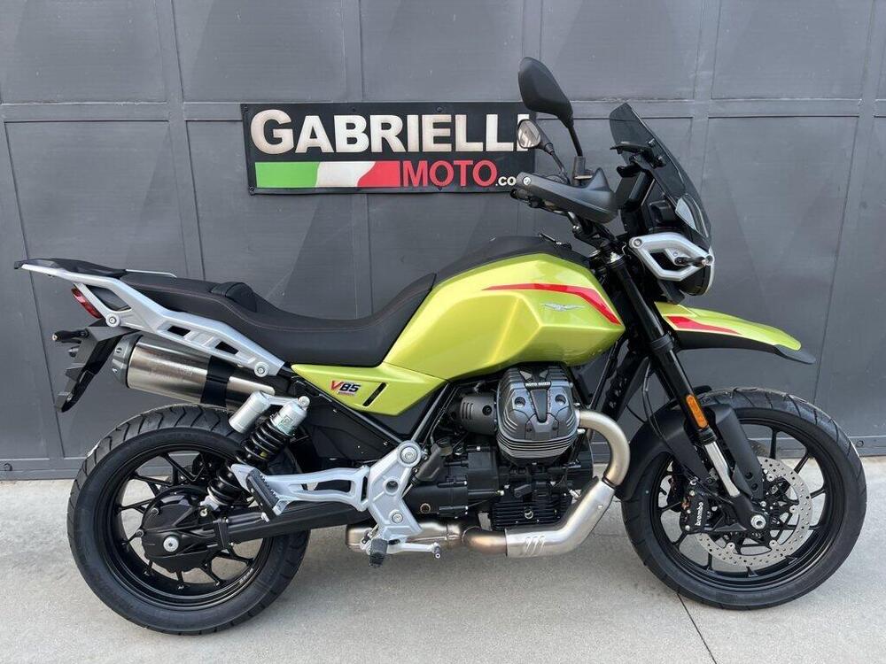 Moto Guzzi V85 Strada (2024 - 26) (3)