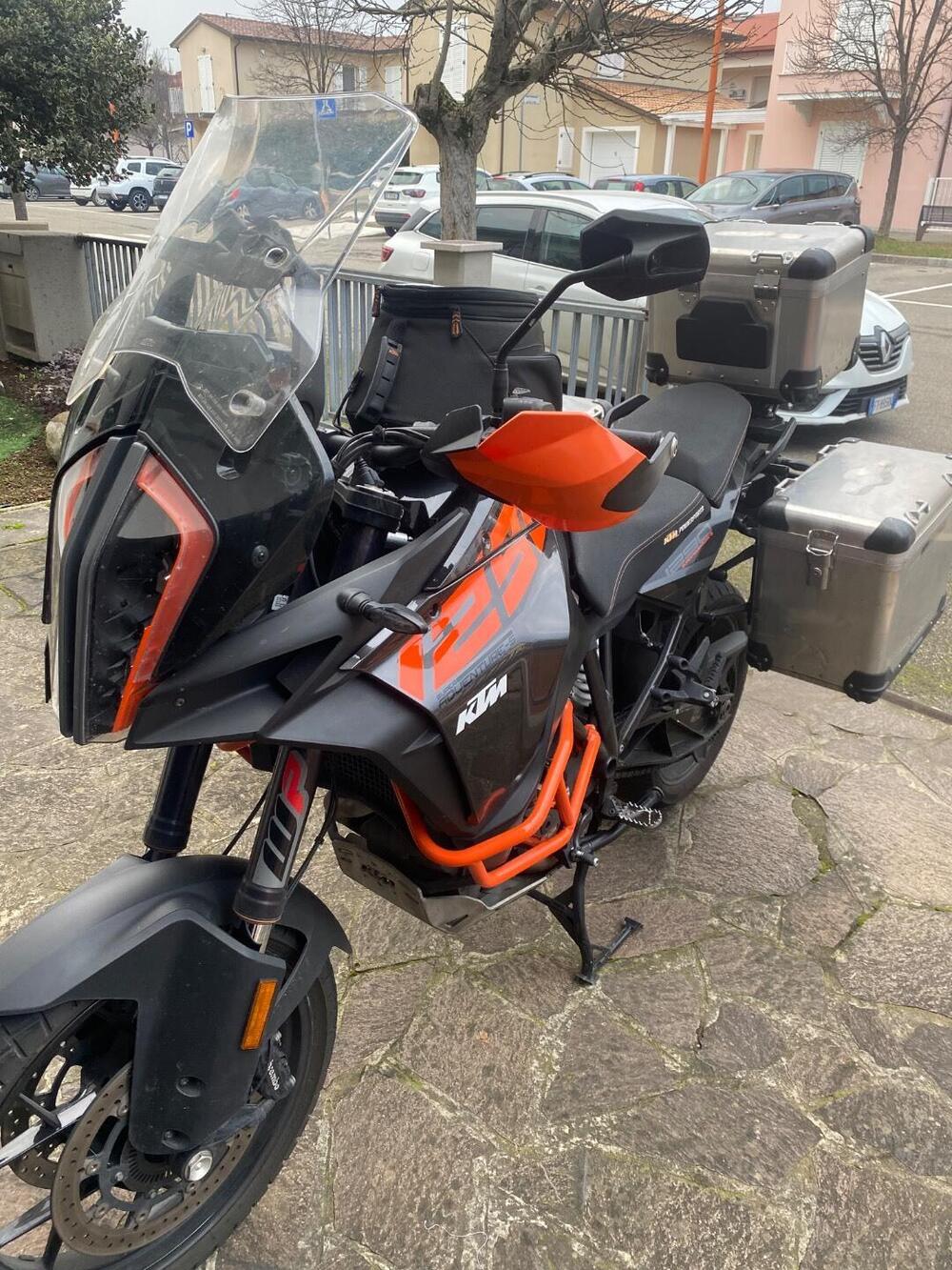 KTM 1290 Super Adventure S (2017 - 20) (2)