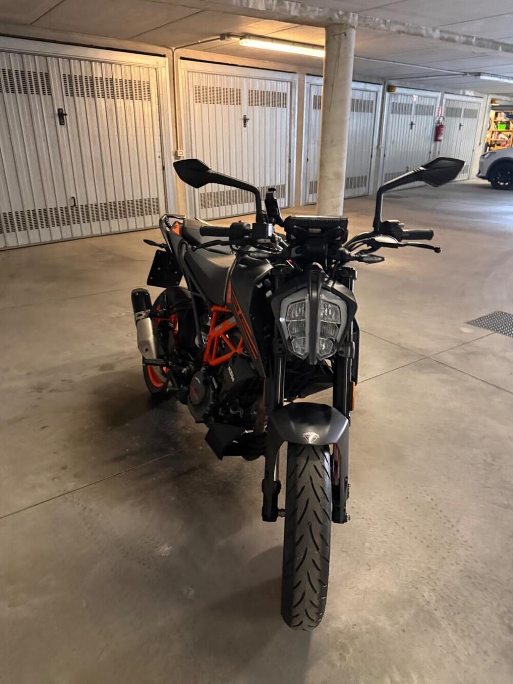 KTM 125 Duke (2021 - 23) (2)
