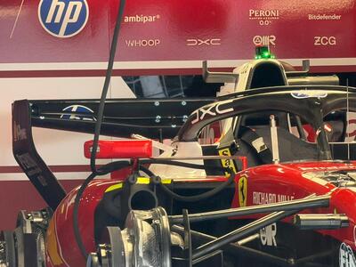 Ferrari osa in Cina: ecco l&rsquo;ala Macarena sulle SF-26 di Leclerc e Hamilton, sfida aperta alla Mercedes