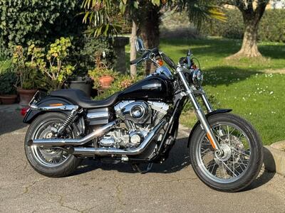 Harley-Davidson 1584 Super Glide Custom (2008 - 13) - FXDC usata