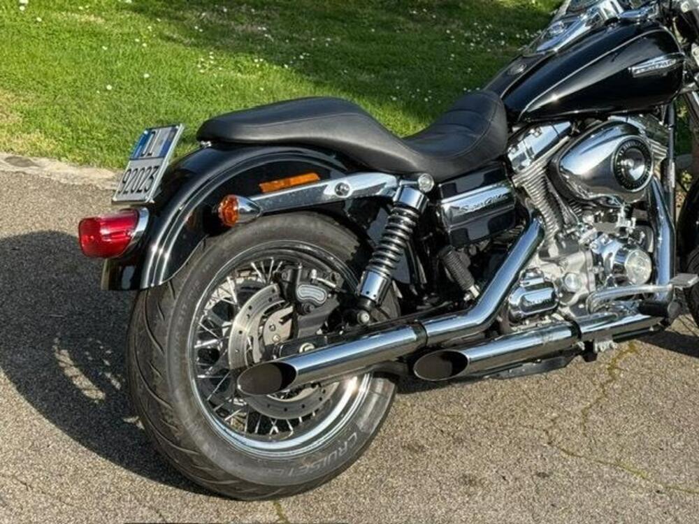 Harley-Davidson 1584 Super Glide Custom (2008 - 13) - FXDC (6)