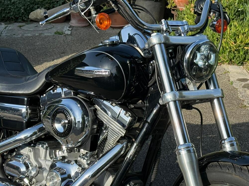 Harley-Davidson 1584 Super Glide Custom (2008 - 13) - FXDC (9)
