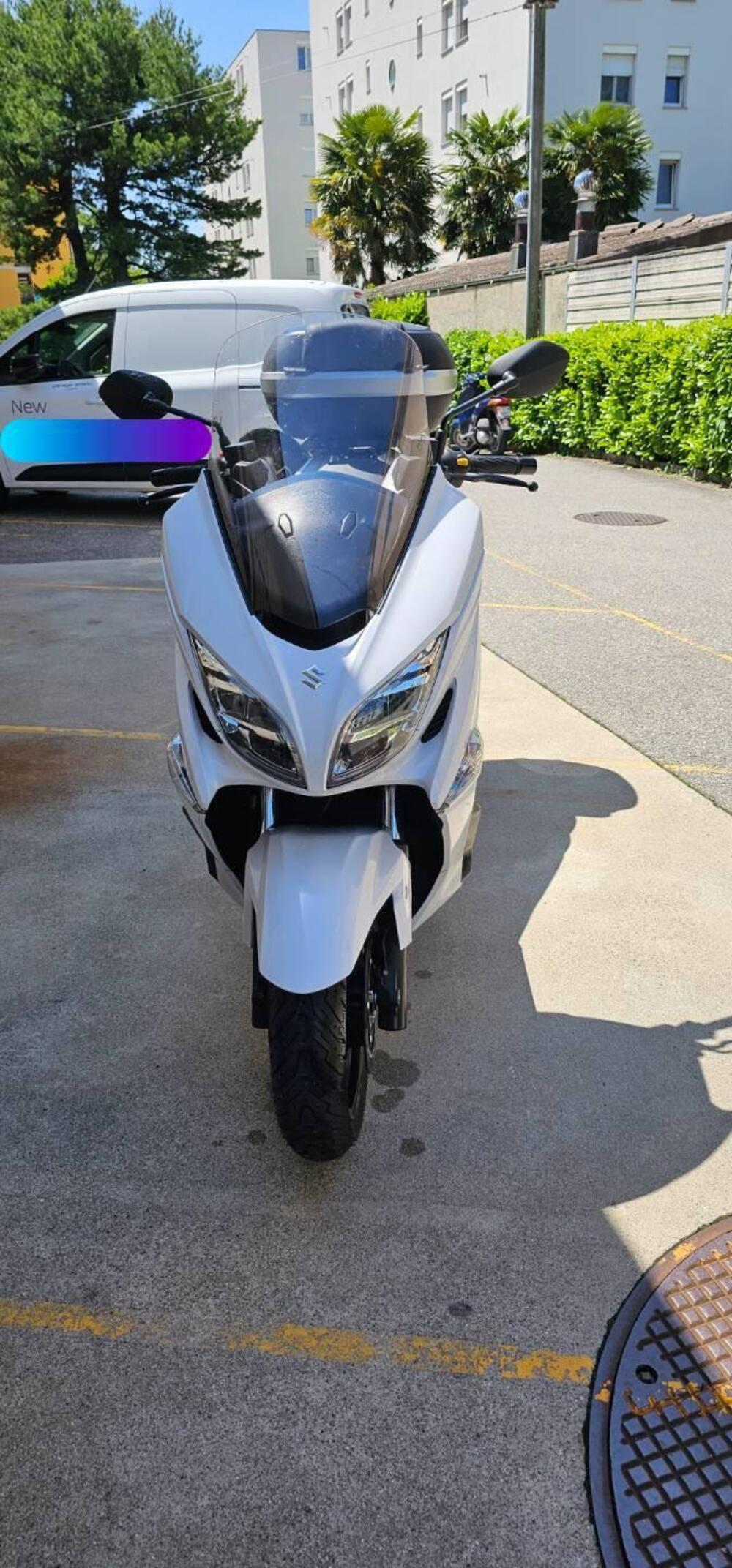 Suzuki Burgman AN 400 (2017 - 20) (3)