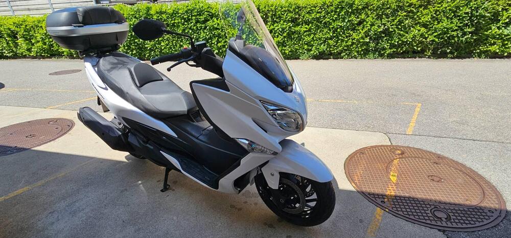 Suzuki Burgman AN 400 (2017 - 20) (4)