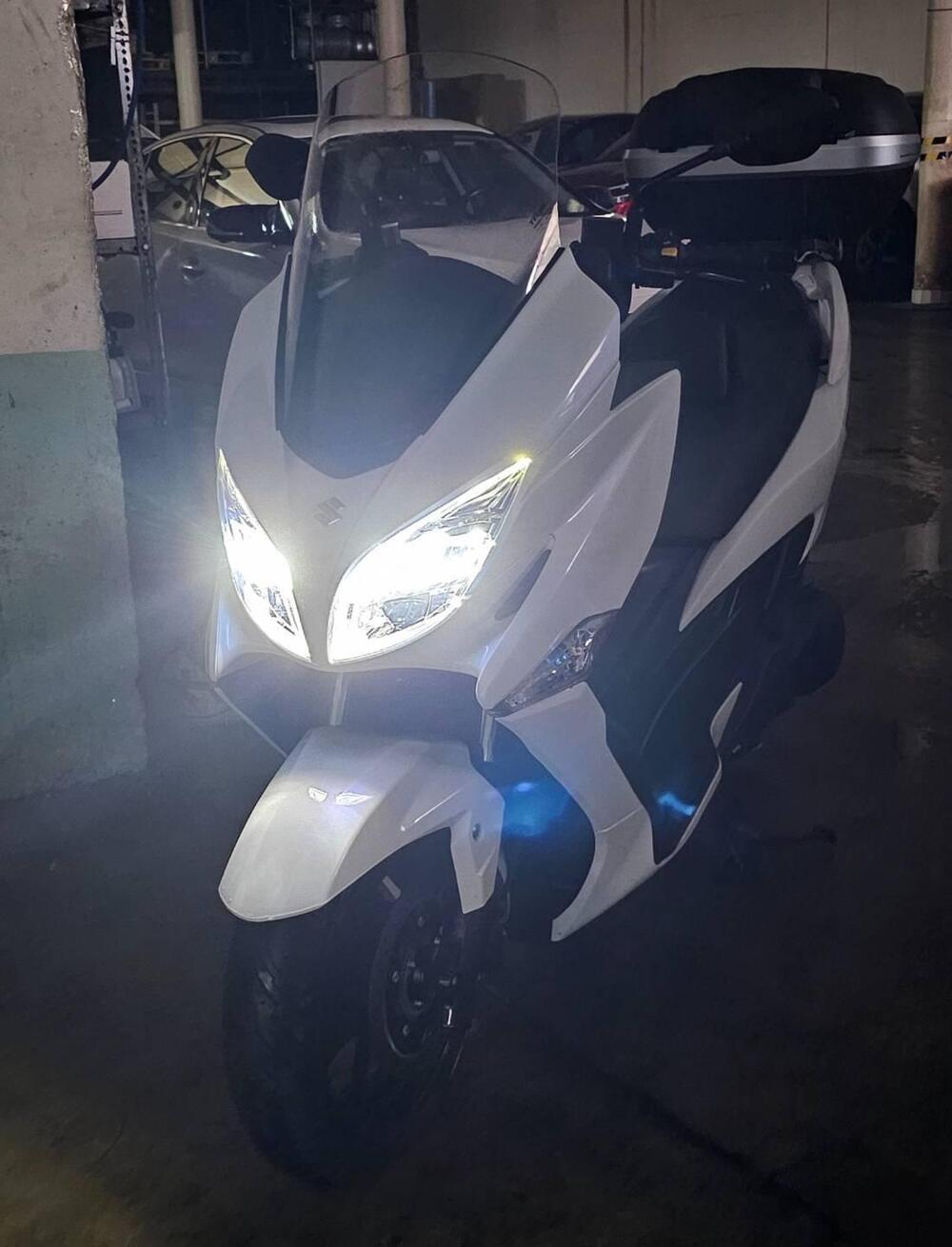Suzuki Burgman AN 400 (2017 - 20) (5)