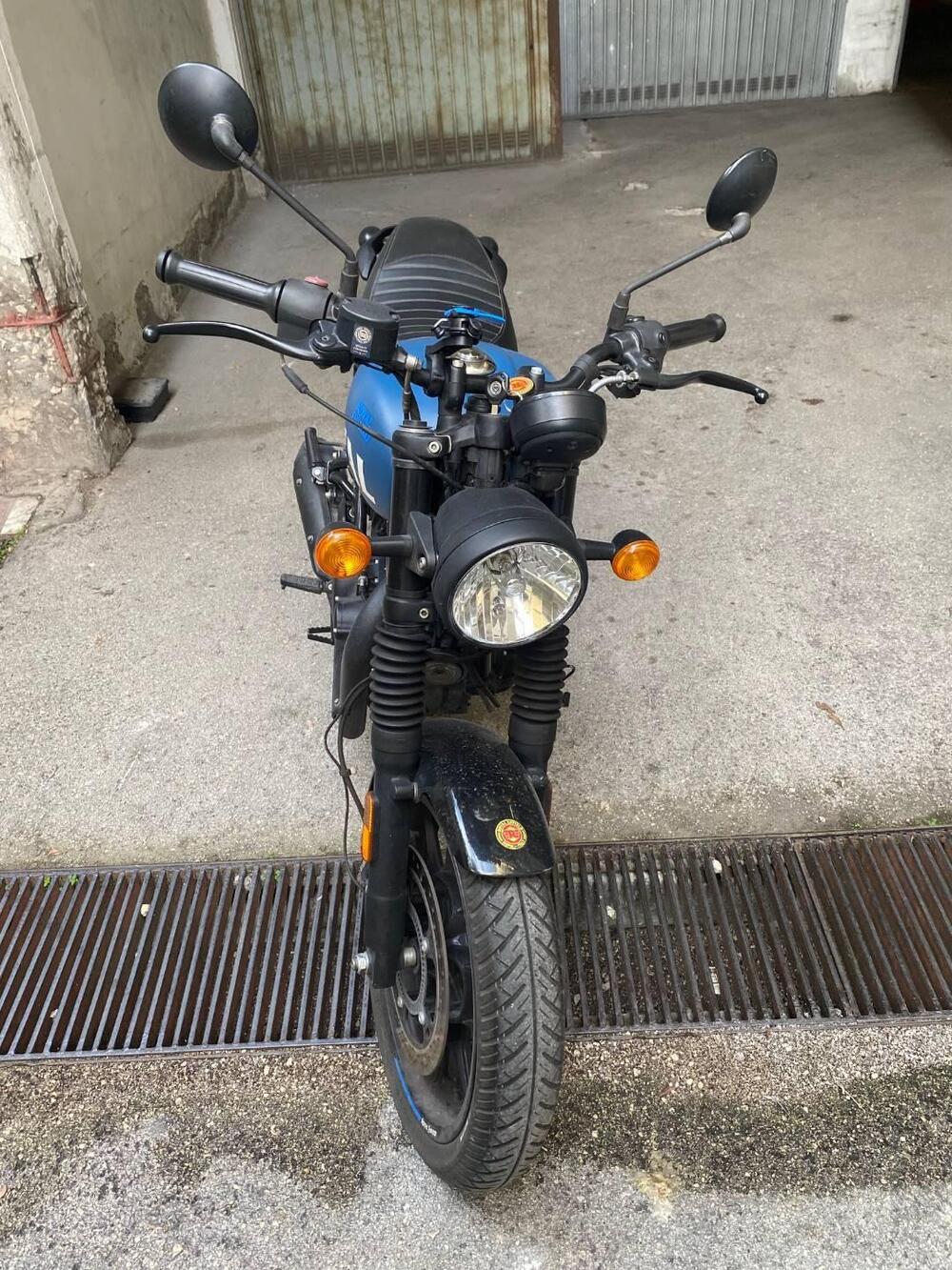 Royal Enfield HNTR 350 (2022 - 26) (4)